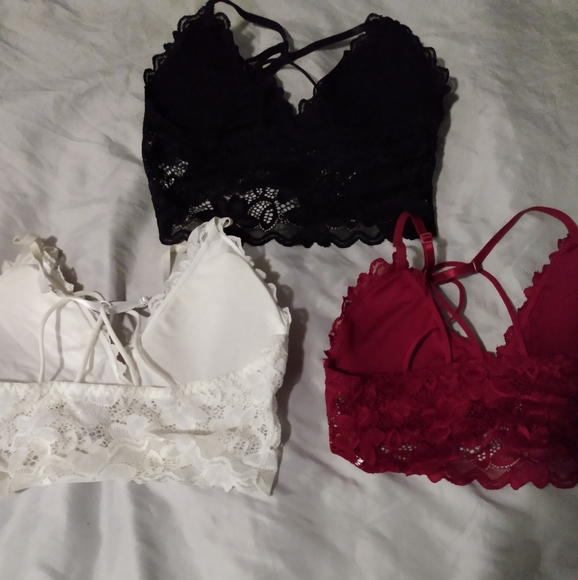 Bundle of white, maroon, and black shein bralettes women size small - Picture 2 of 4